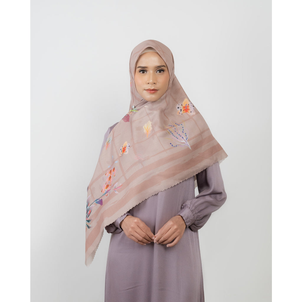 Furawa Syar'i Scarf - Hijab Segiempat Printing Premium
