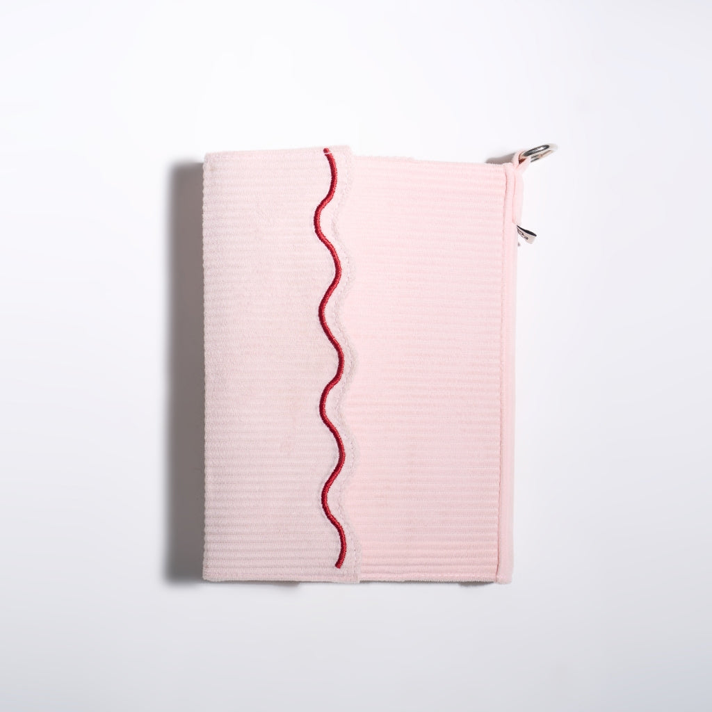 STRAWBERRY CREAM