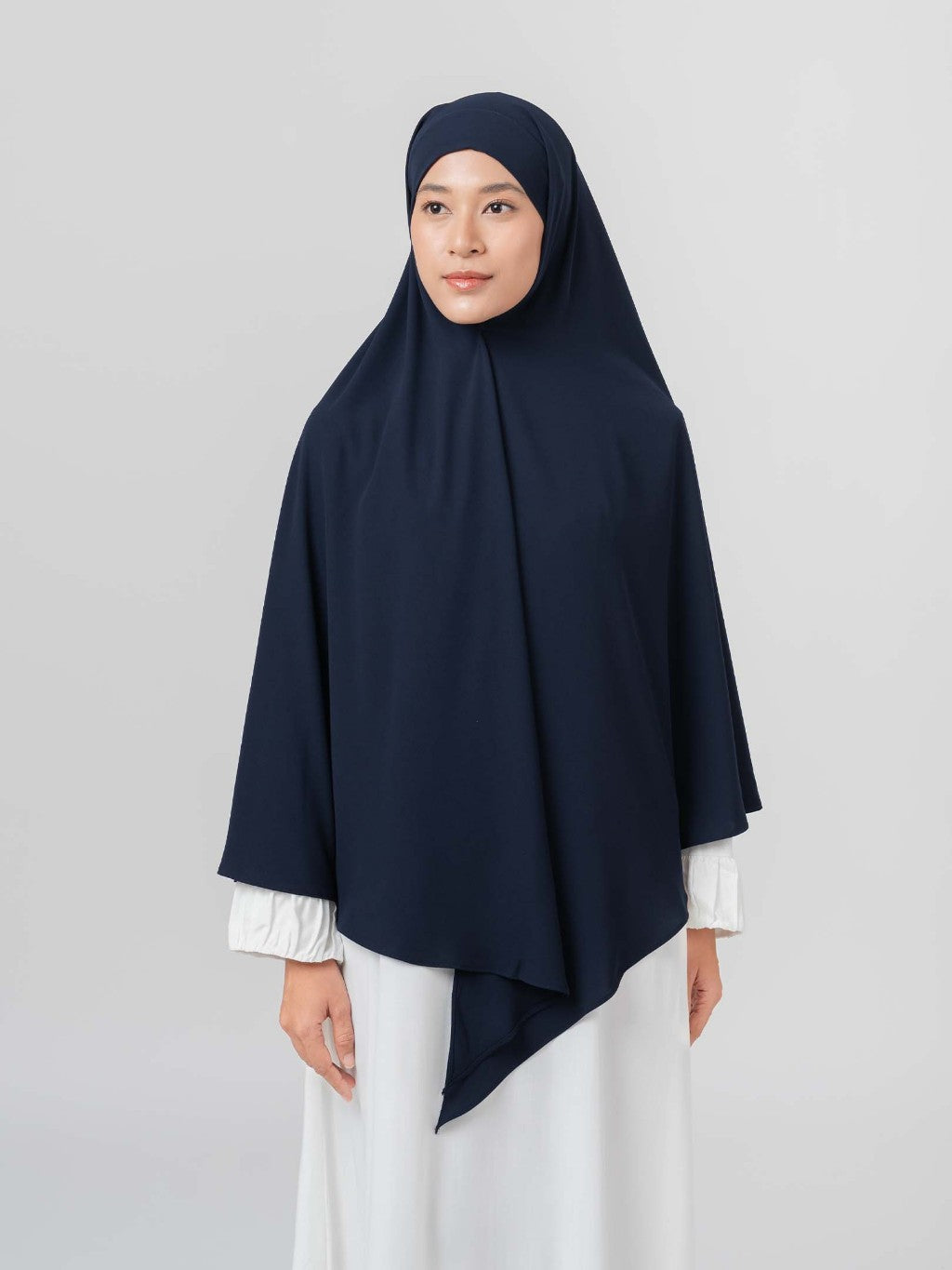 Instant Hijab - Azalia Khimar - Kerudung segiempat syar’i instan untuk Haji dan Umroh