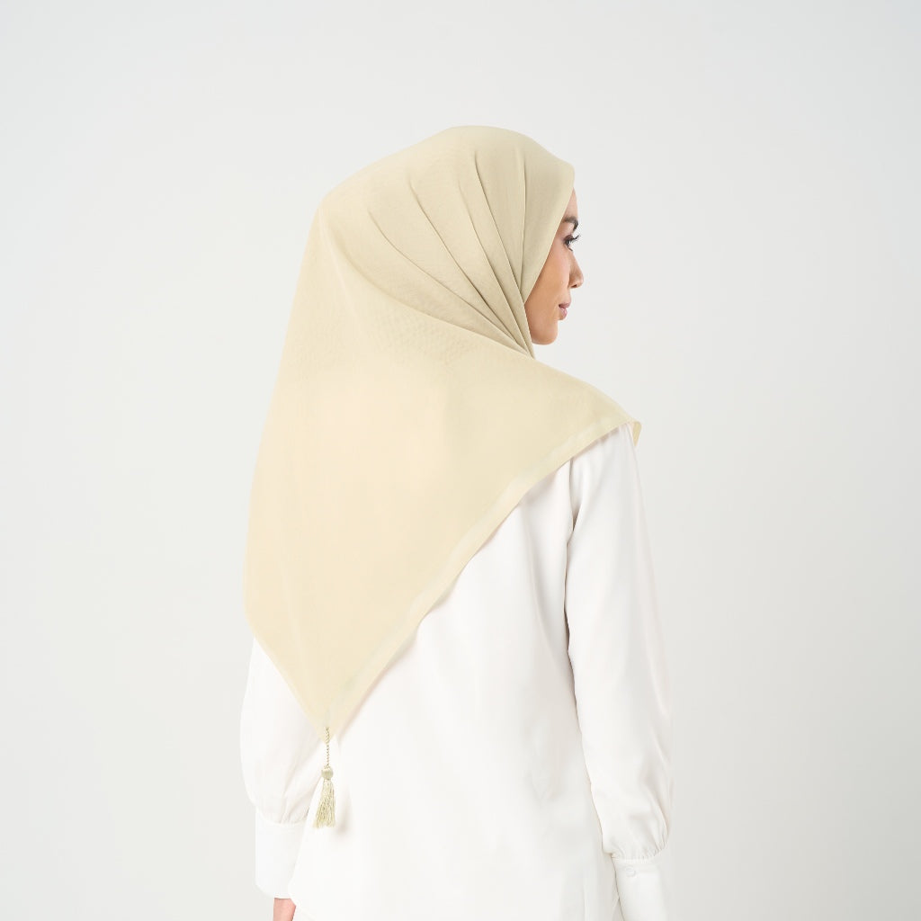 Plain Tassel New Colors - Hijab Segiempat Paris Jepang Premium Ronce 115 x 115 cm