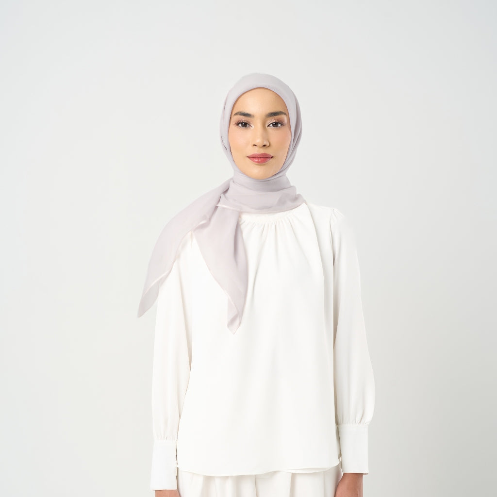 Plain Crystal Line Signature 29 - Hijab Segiempat Bordir Crystal