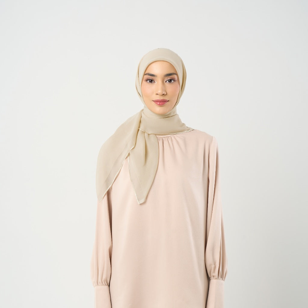 Plain Crystal Line Signature 29 - Hijab Segiempat Bordir Crystal