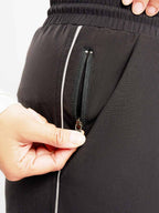 EasyOn x Soraya Larasati - Soraya Training Pants - Celana Olahraga Wanita
