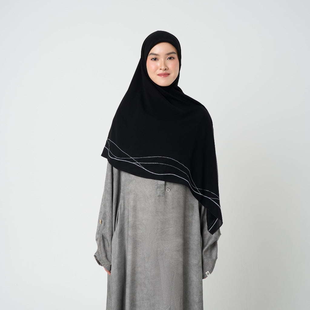 Zahra Embroidery Scarf