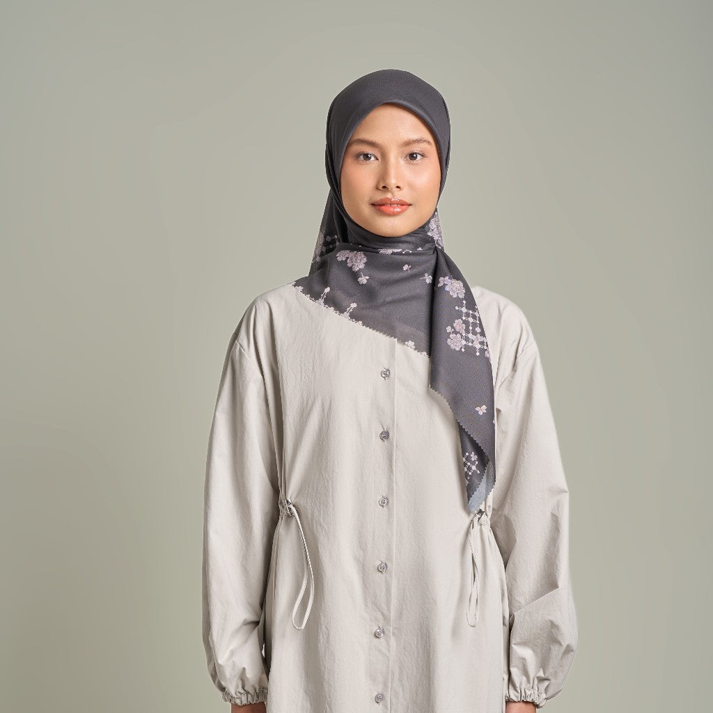 NIRMALA HITAM