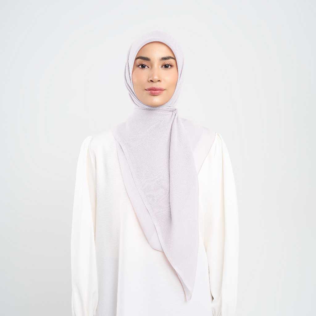 CLOUD GRAY