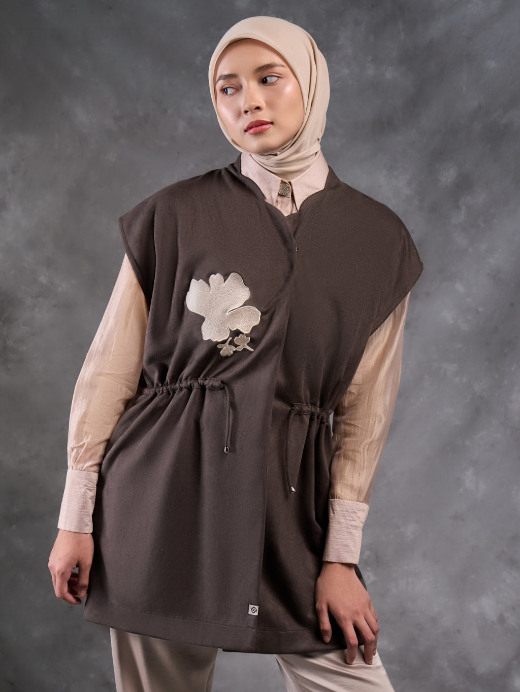 Rompi Maysa - Luaran Suede Premium