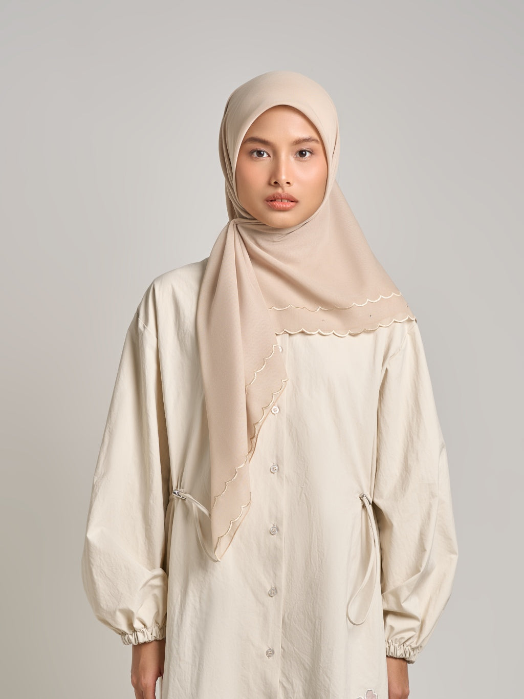 Dhiya Embroidery - Jilbab Segiempat Bordir Gelombang Kristal