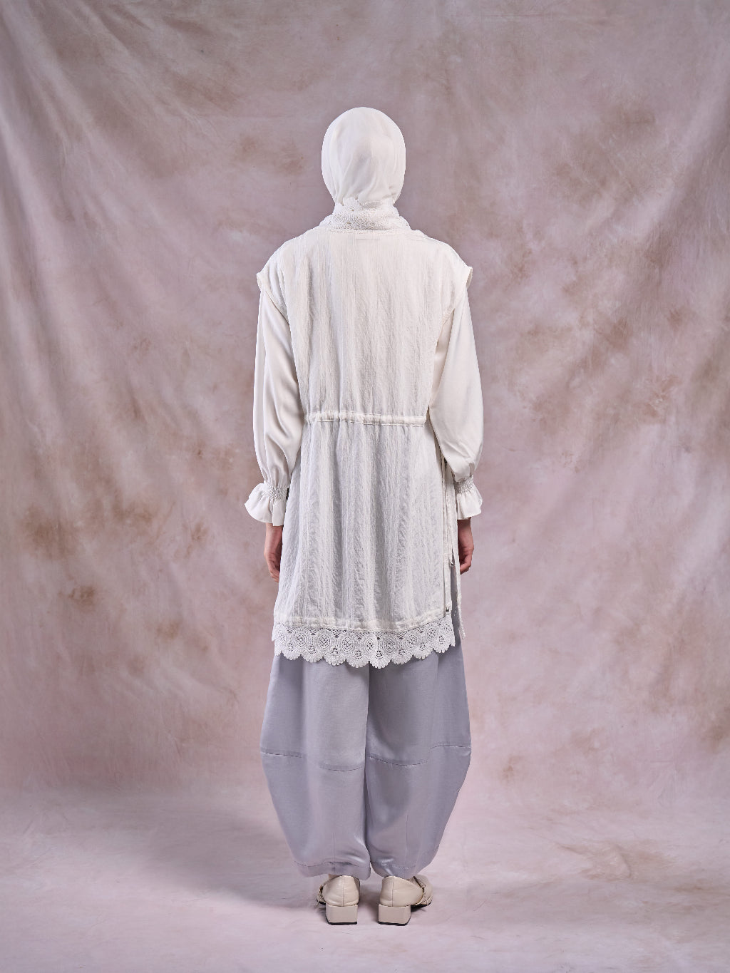 Zayra Vest - Lace Outer Premium