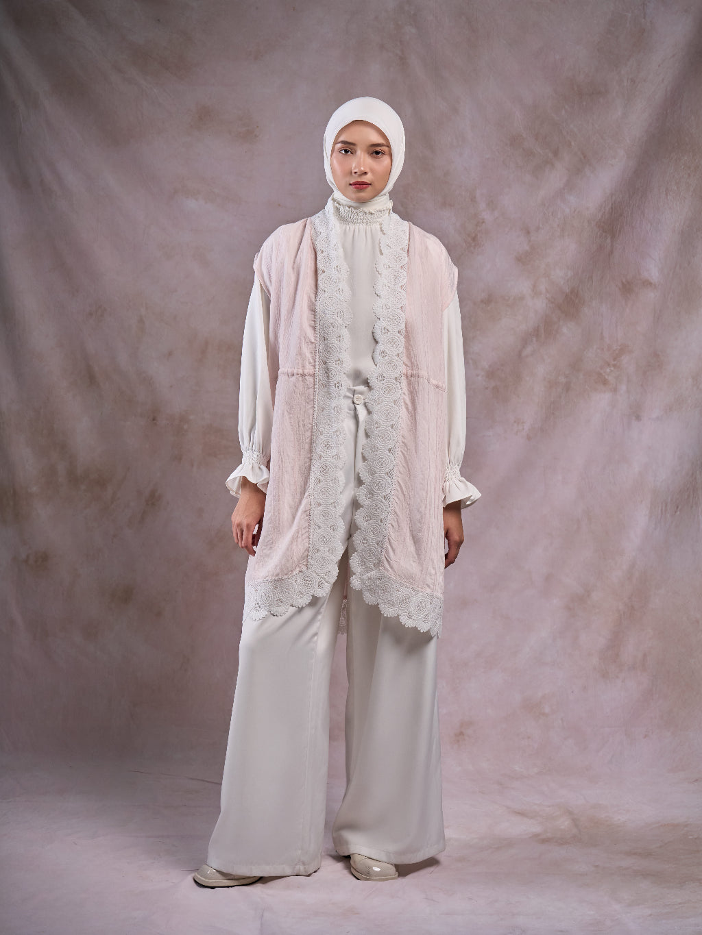 Zayra Vest - Lace Outer Premium