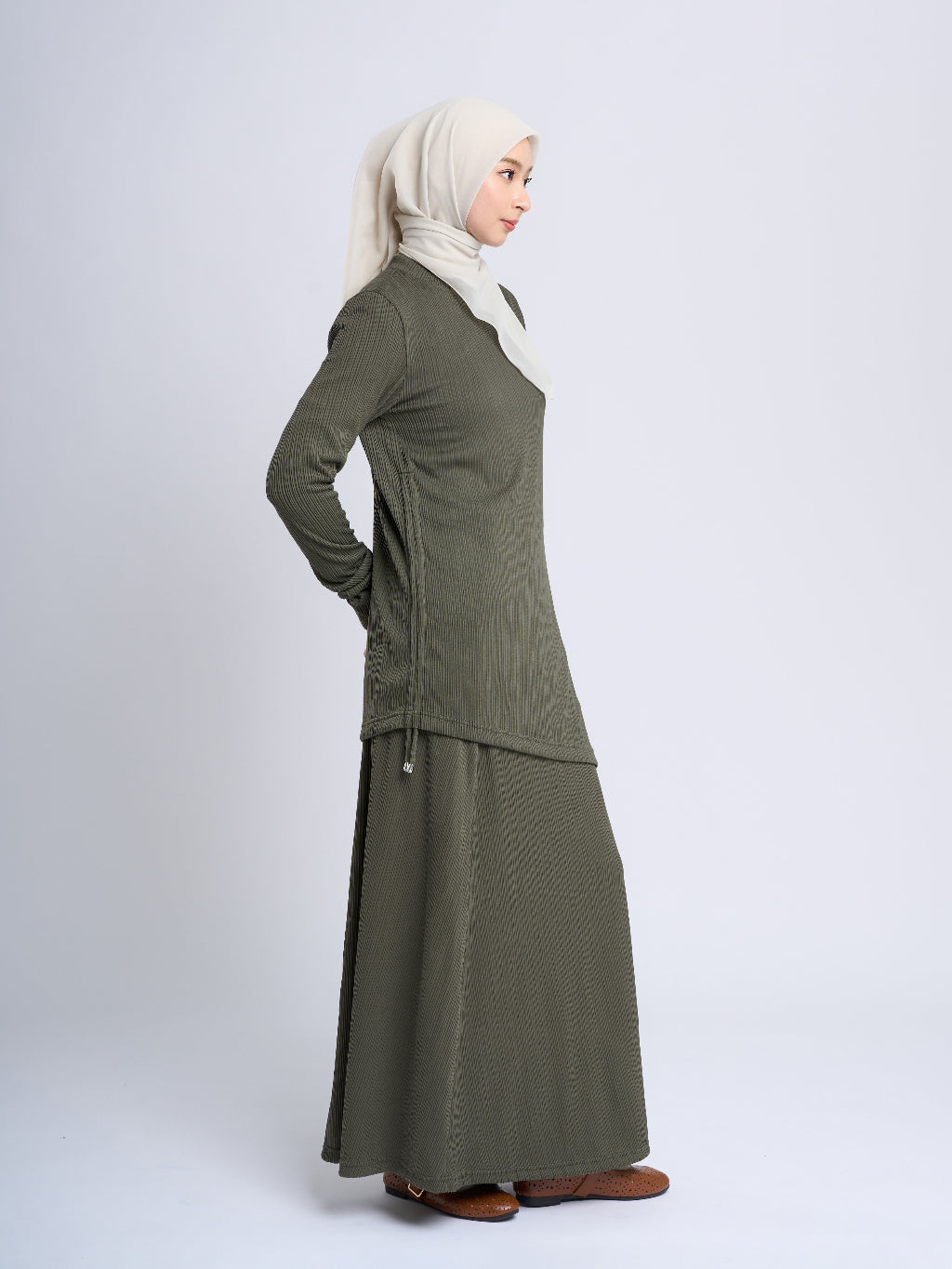 Terra Top - Atasan Pleats Rajut