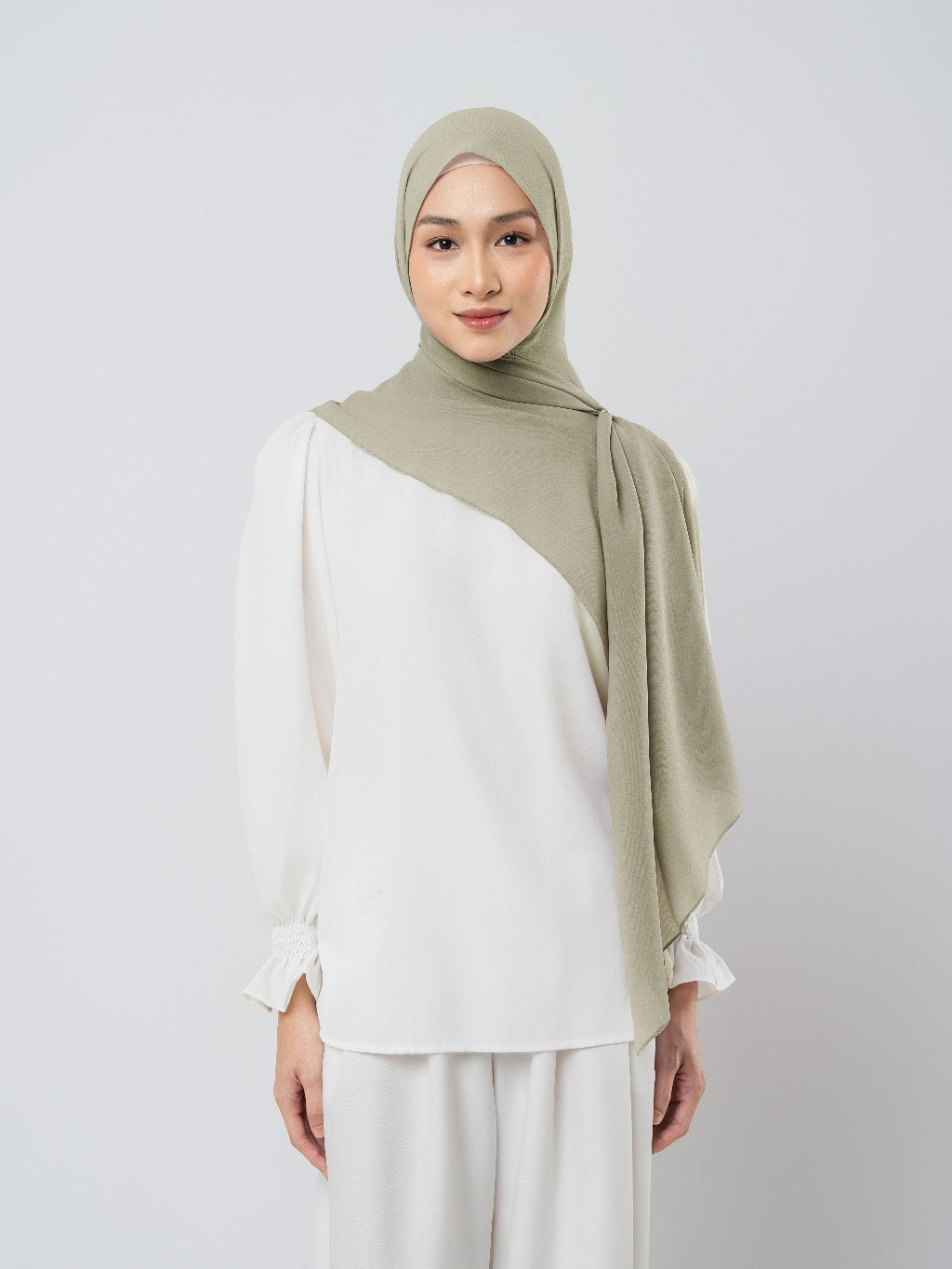 Leeny Instant Hijab - Pashmina Instan Premium