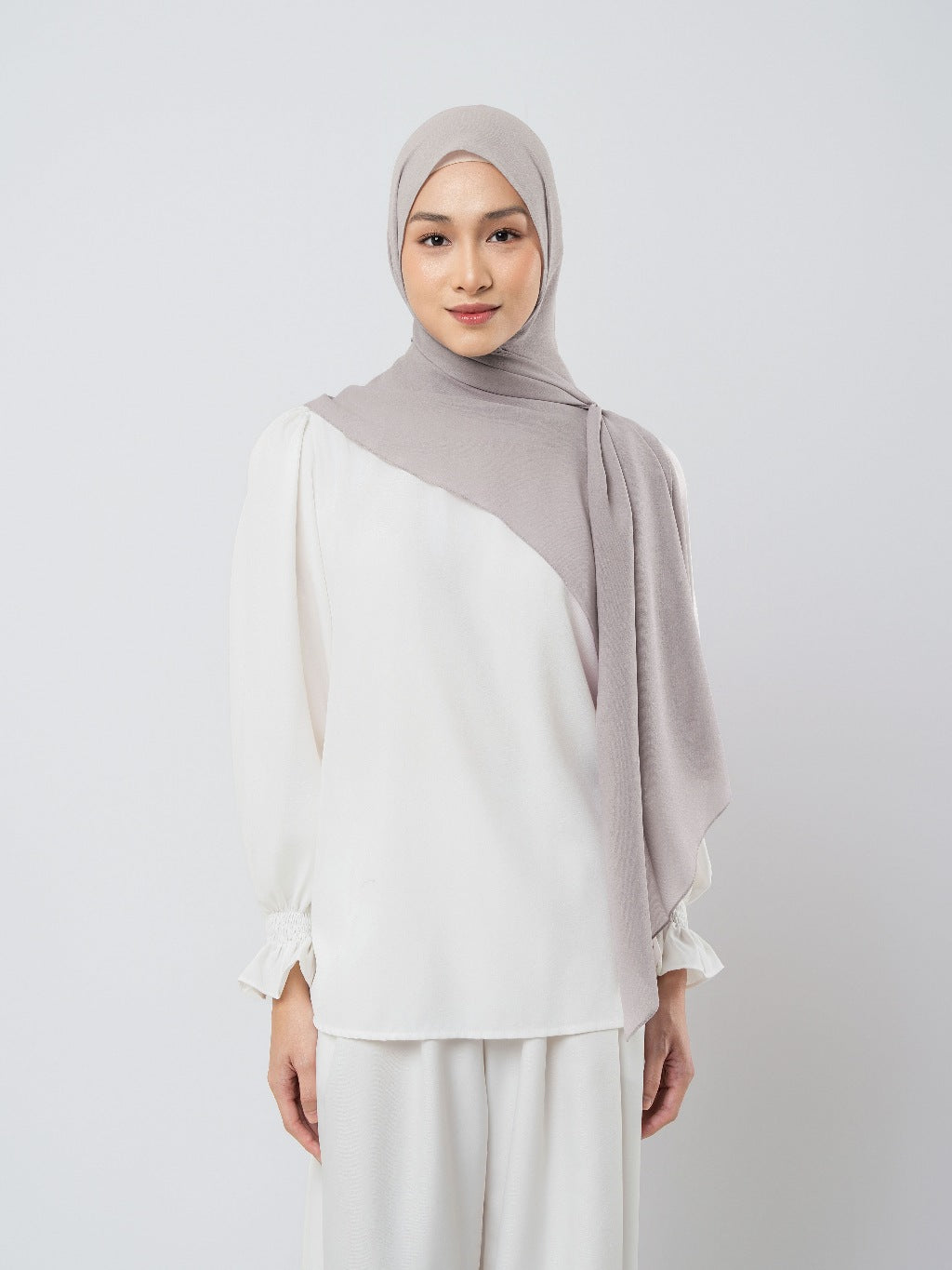 Leeny Instant Hijab - Pashmina Instan Premium