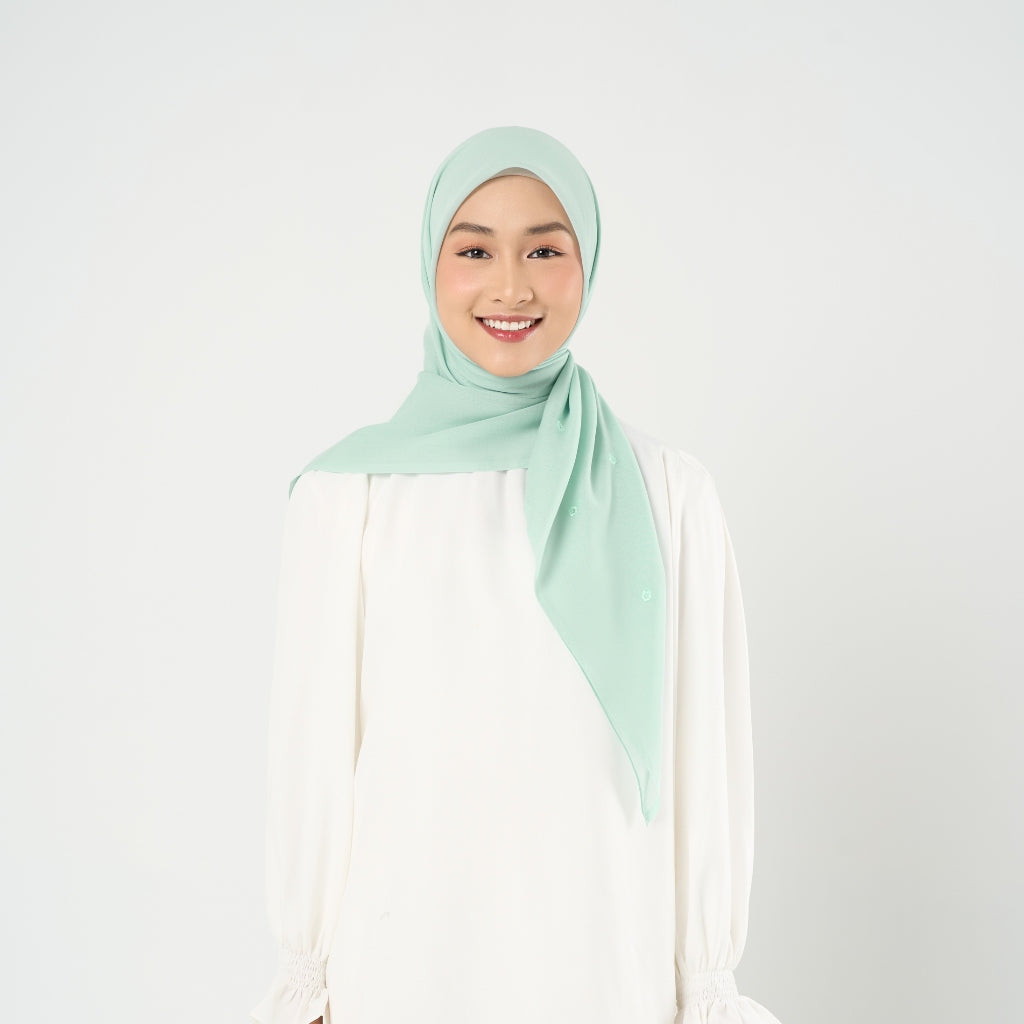 Ayara Embroidery - Hijab Segiempat Bordir Bunga Crystal