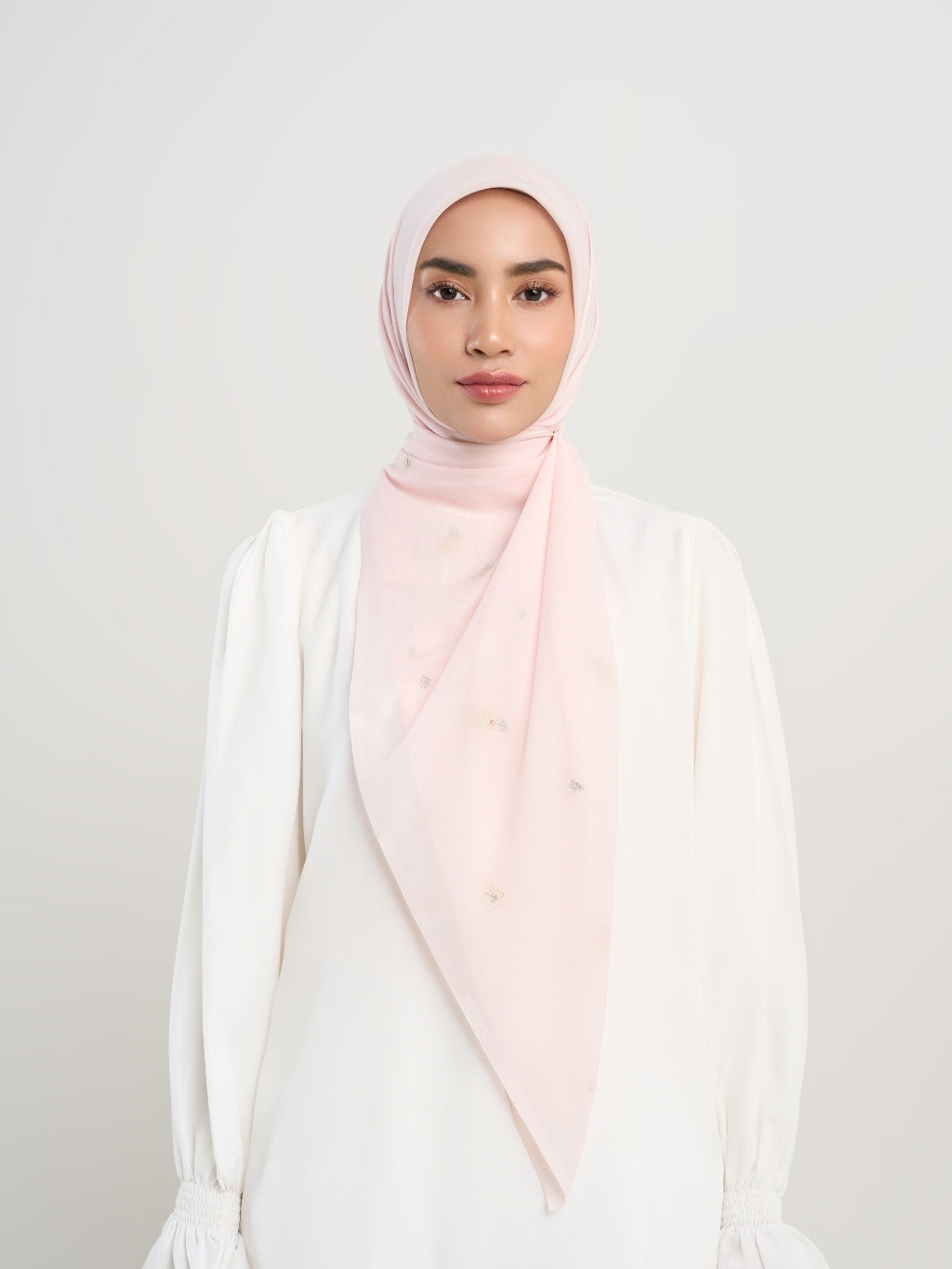 Kenna Embroidery - Crystal Flower Embroidered Square Hijab