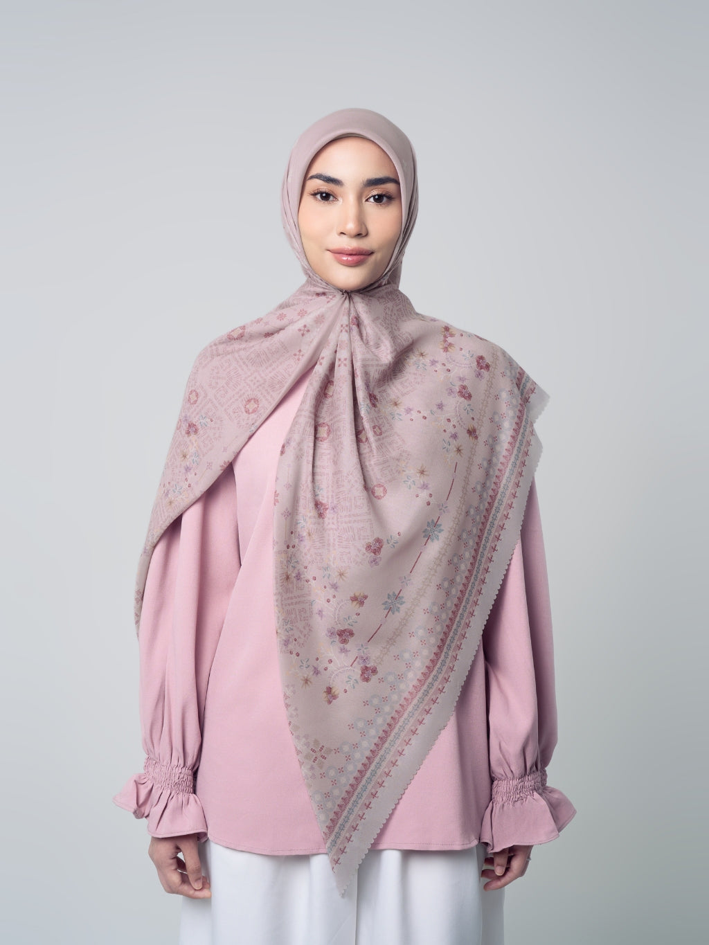 Parasya Scarf Syari - Hijab Syari Segiempat Edisi Kemerdekaan Indonesia