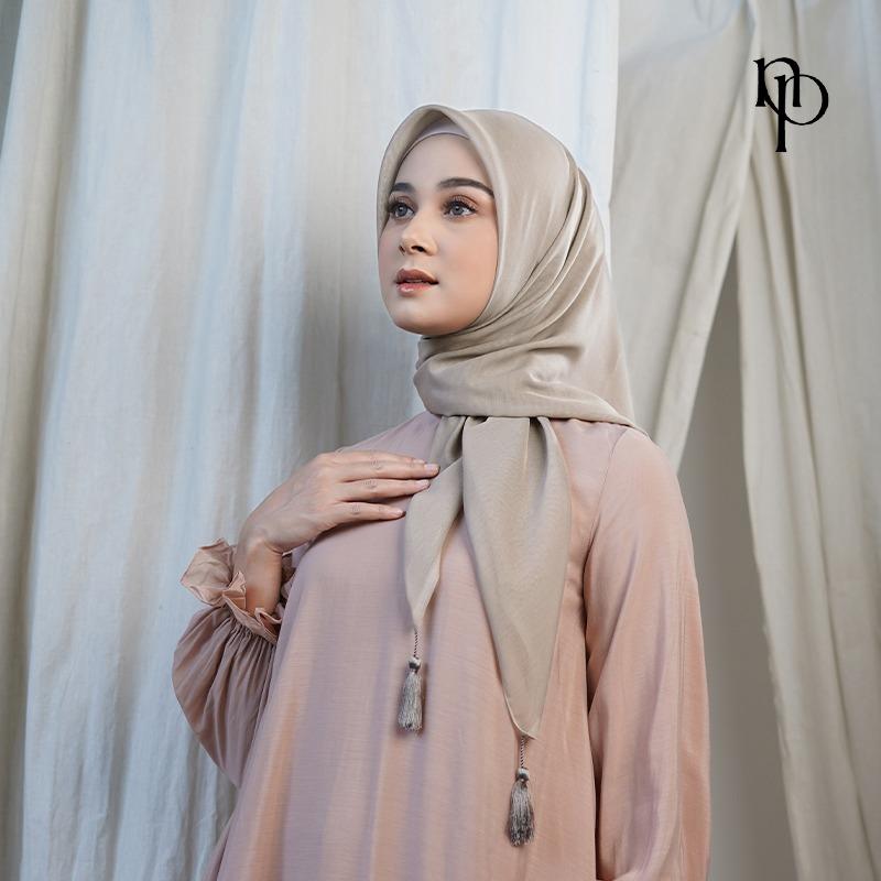 [MINOR DEFECT] Plain Tassel