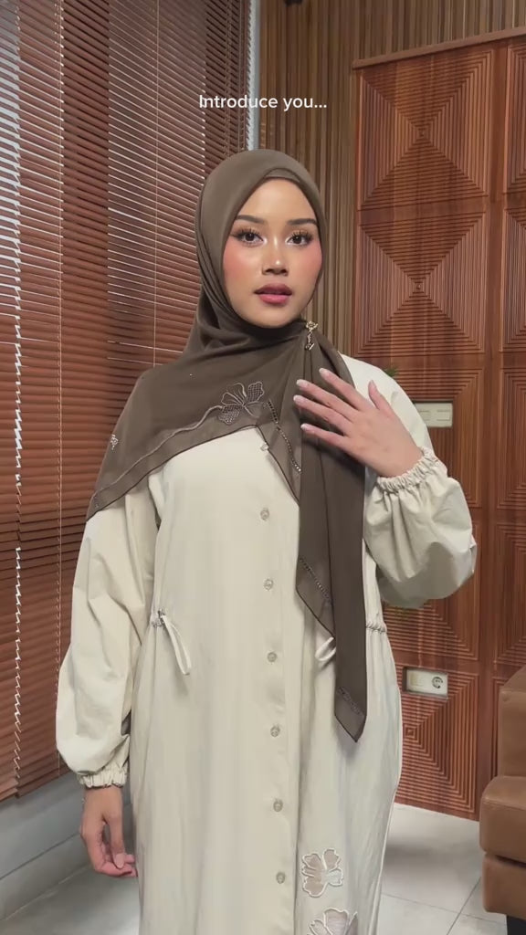 Afiya Embroidery - Hijab Segiempat Bordir Geometris & Bunga