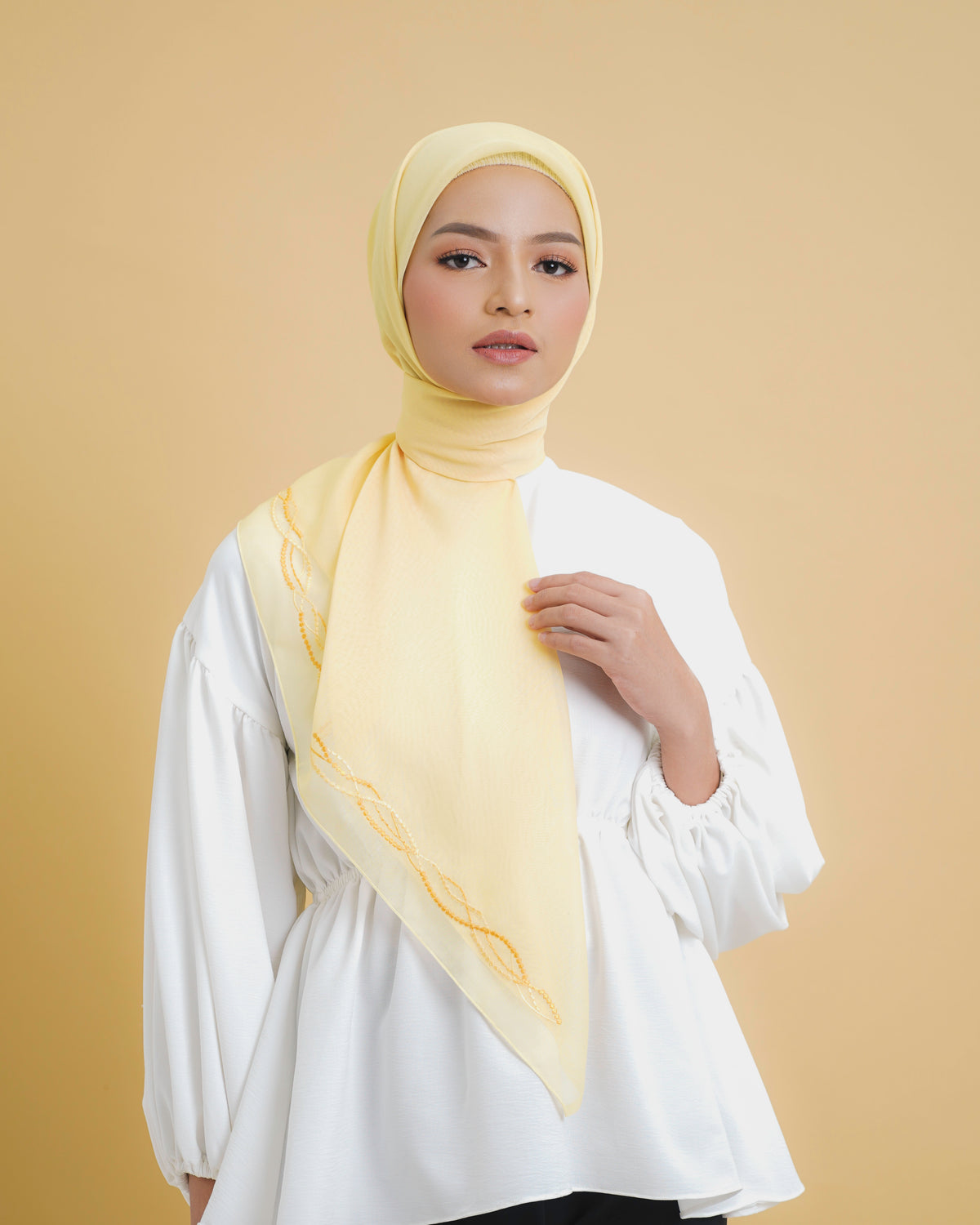 Sulaman Kristal Esha