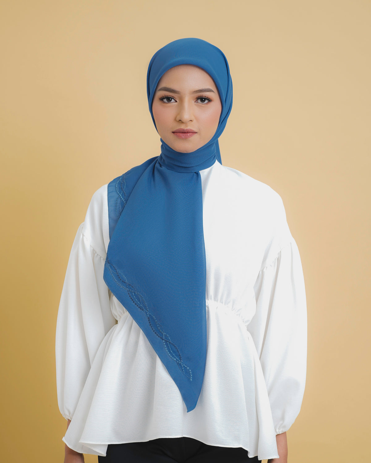 Sulaman Kristal Esha